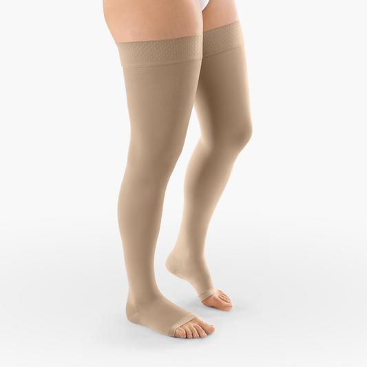 Venosan 4001 Thigh length Long Class 1 Compression Stockings  Open Toe