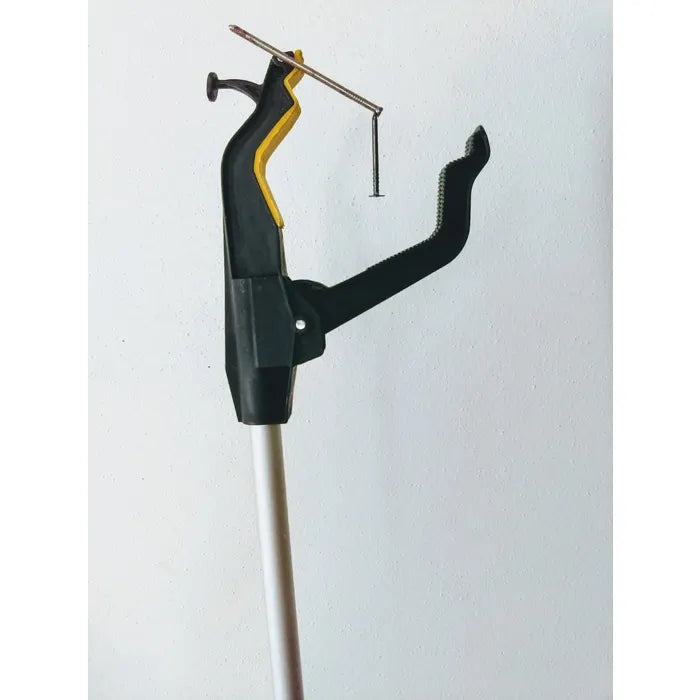 Handi-Reacher – Lightweight and Easy-to-Use Extra Long : 90cm (35.5") / 220 g