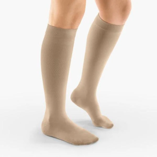 Venosan 4001 Below Knee Long Class 1 Compression Stockings  Open Toe