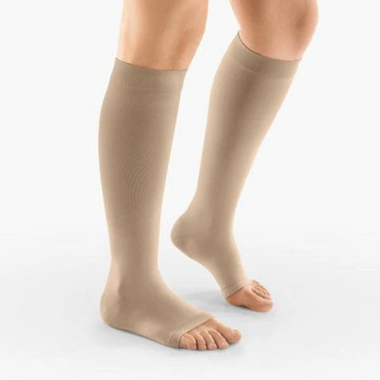 Venosan 4001 Below Knee Long Class 1 Compression Stockings Type Open Toe