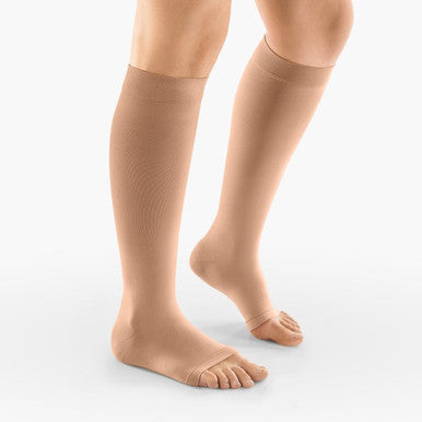 Venosan 4002 Below Knee Long Class 2 Compression Stockings - Mexico  Closed Toe