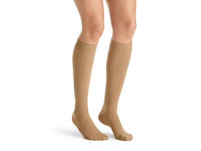 JOBST ULTRASHEER Knee High Class 1 Compression  Black