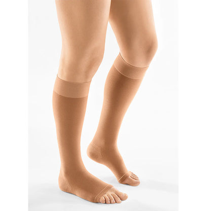 Venosan 4001 Below Knee Long Class 1 Compression Stockings  Open Toe